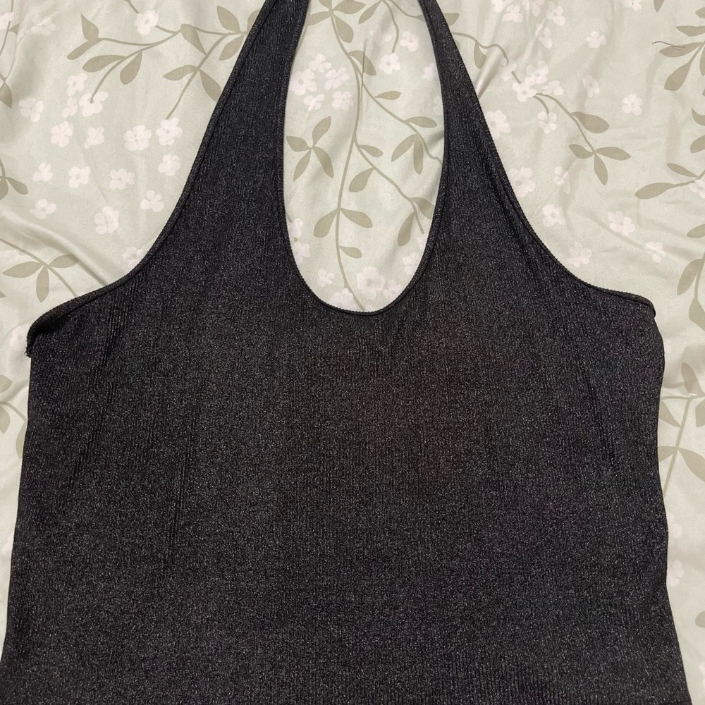 NWOT express large halter neck  cropped tank - Picture 9 of 9